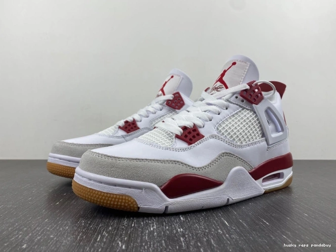 Husky Jordan 4 Red SB Retro Pine DR5415-160 0818